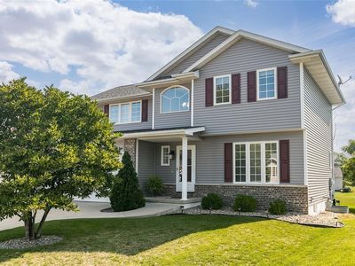 935 71st St NE, Cedar Rapids, IA, 52402