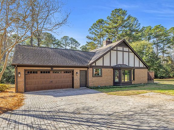 3rd image of 136 Gatewood Dr