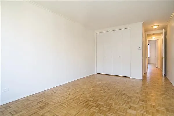 Rented by Century 21 Metropolitan | media 22