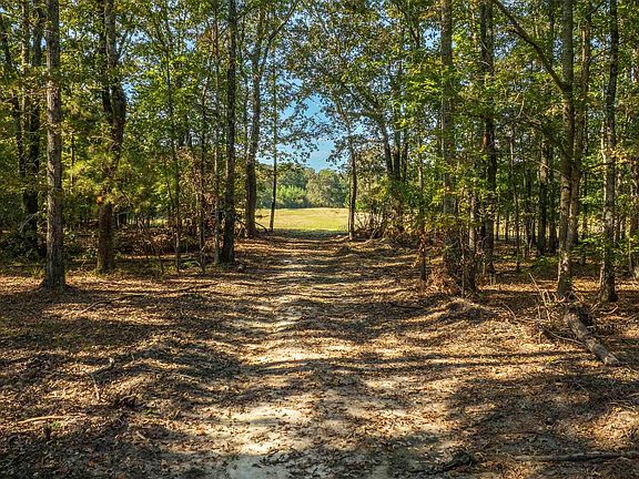 2nd image of 1039 Livingston Rd SW