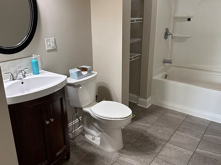 17-19 Peacock St #2 — Photo 15