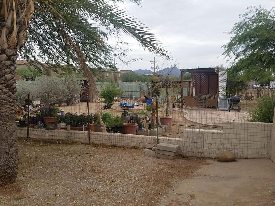 2nd image of 2208 W Sunset Rd