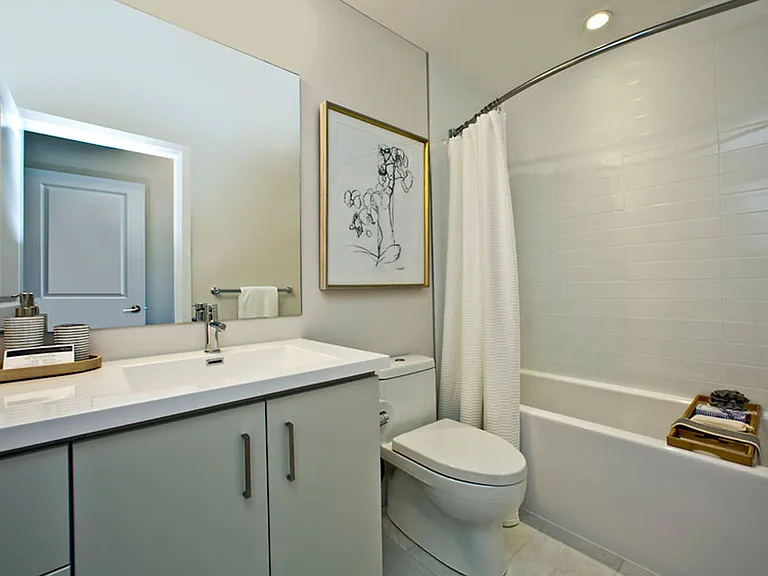 2333 Taunton Rd — Photo 26