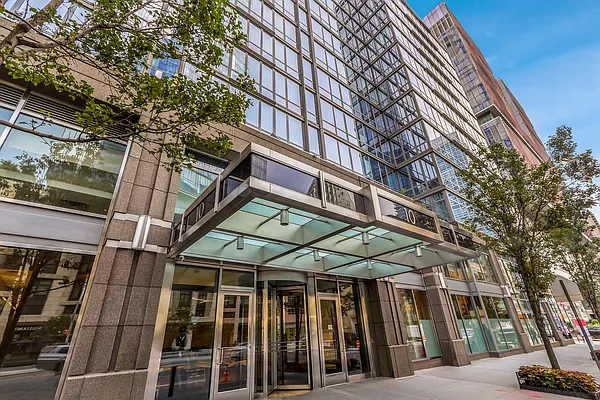 Sold by River2River Realty | media 17
