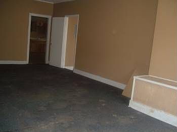 2nd image of 602 Lexington Ave