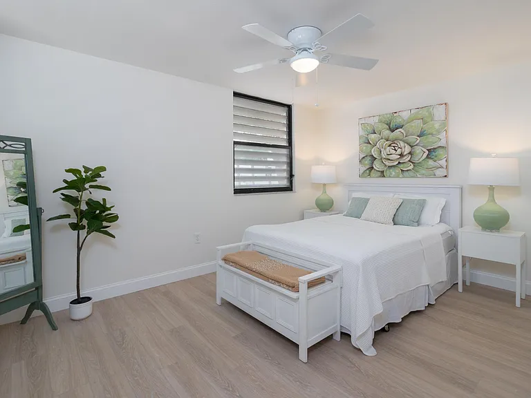 223 Lakewood Dr #223 — Photo 9