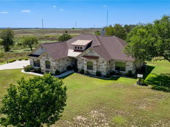 121 Carrizo Rdg, Floresville, TX 78114