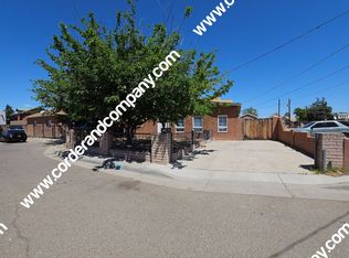 2461 Consuelo Ln NW, Albuquerque, NM 87104