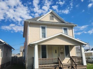 800 F Ave NW #1, Cedar Rapids, IA 52405