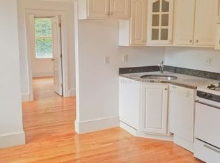 28 Prince St APT 2, Boston, MA 02113