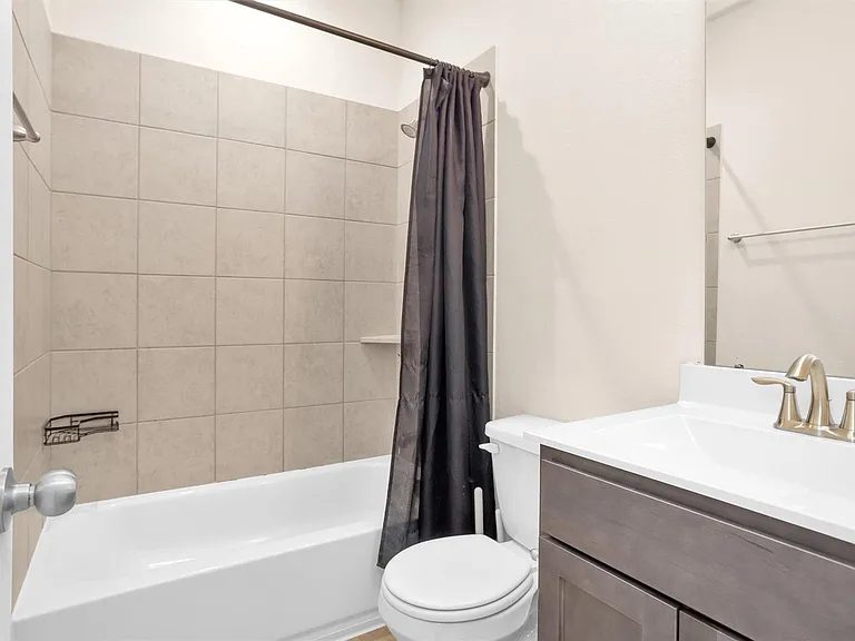 223 Shoreview Dr — Photo 22