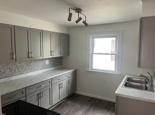 134 Hamilton Dr Floor 2, Buffalo, NY 14226