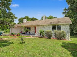 16698 Harmon Rd, Fayetteville, AR 72704