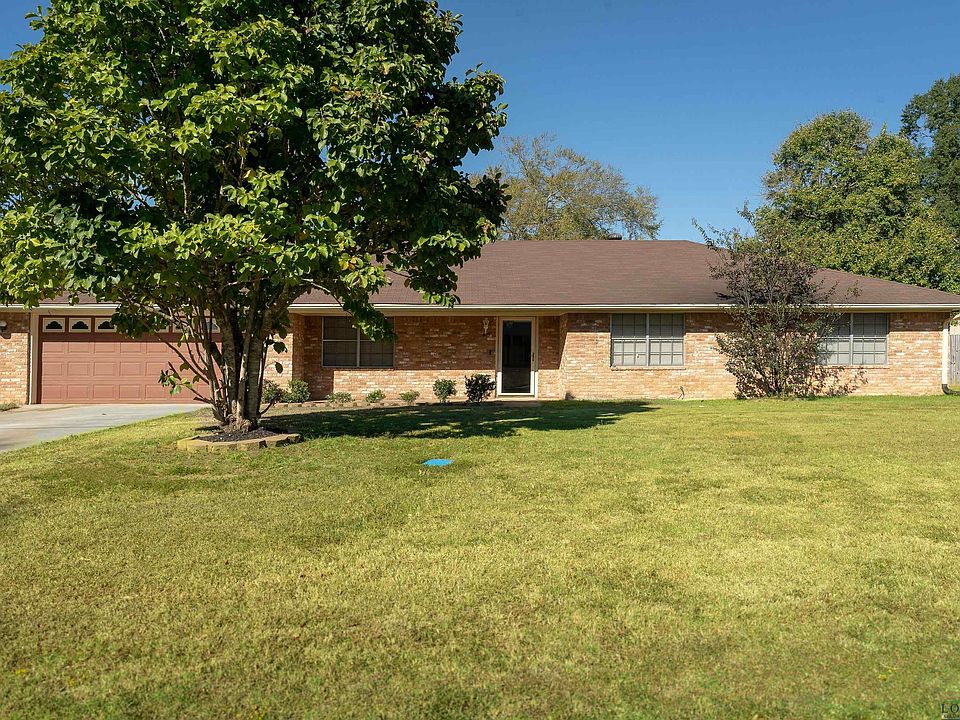 1st image of 805 Sherman Dr
