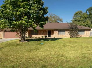 805 Sherman Dr, Marshall, TX 75672