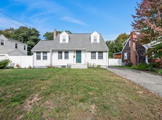 53 Parkside Ave, Braintree, MA 02184