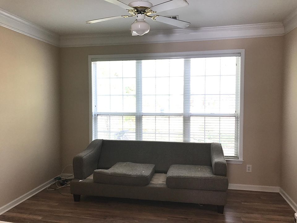 1st image of 949 Abbey Park Way