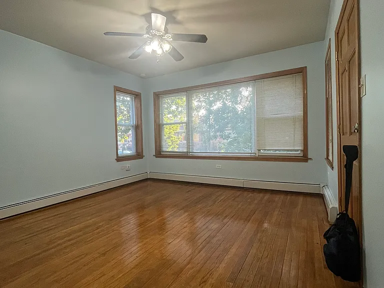 7139 S Rockwell St #1F — Photo 14