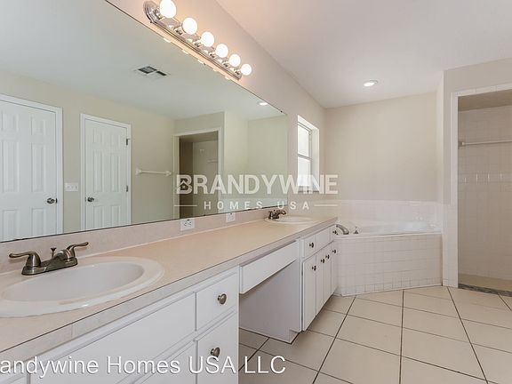 2nd image of 1231 Waterford Dr