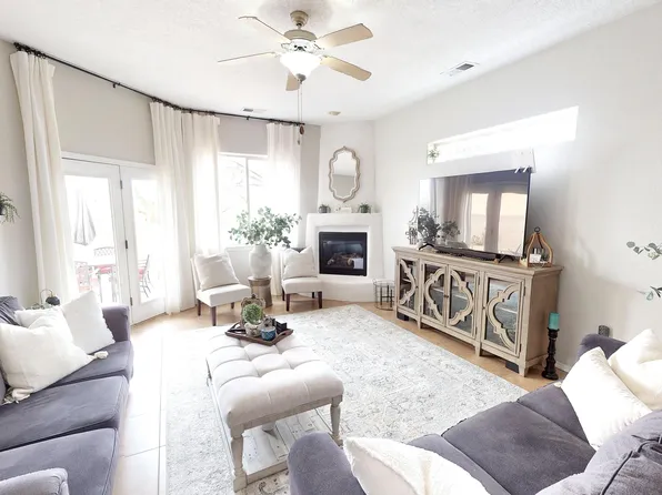 4412 Desert Chicory Ct SE, Rio Rancho, NM 87124