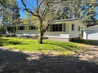 872 Fairway St, Rhinelander, WI 54501