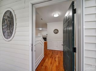 5809 Waverly Lynn Ln, Charlotte, NC 28269