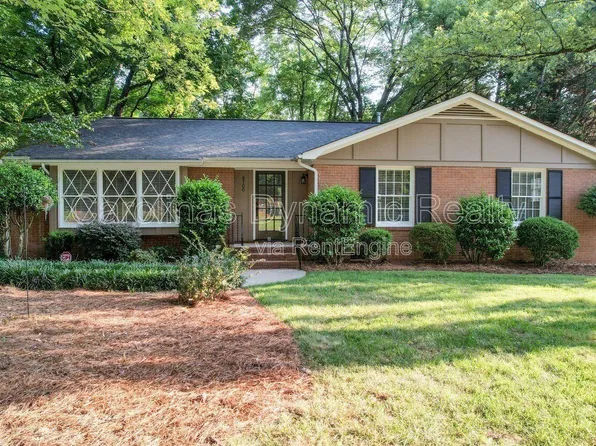 6700 Castlegate Dr, Charlotte, NC 28226