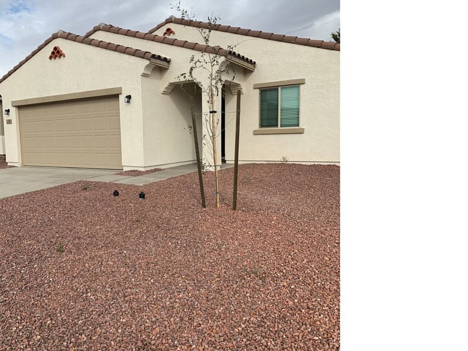 1st image of 324 W Tropical Dr