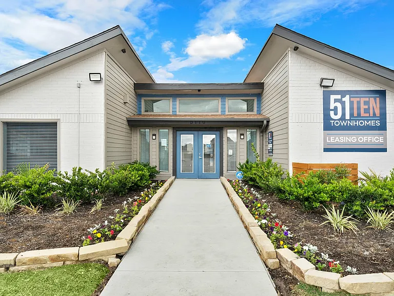 51 Ten Townhomes — Photo 1