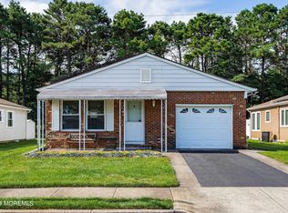 97 Guadalajara Dr, Toms River, NJ 08757
