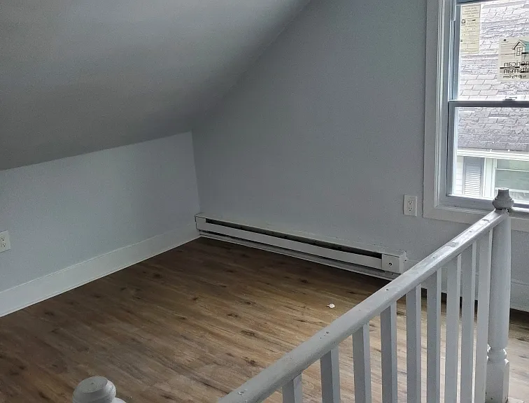 218 Sinnickson St — Photo 9