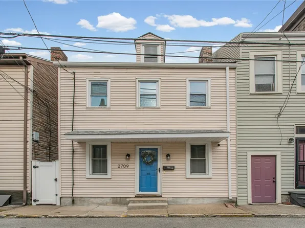 2709 Larkins Way, Pittsburgh, PA 15203