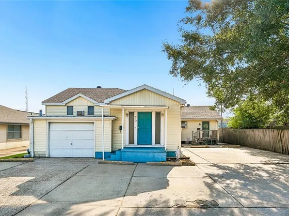613 Oak Ave, Harahan, LA 70123