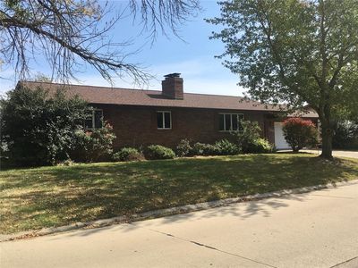 110 Sunflower Dr, Highland, IL, 62249