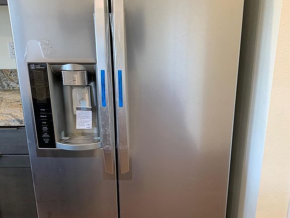 Ice and Filtered Water on Demand.