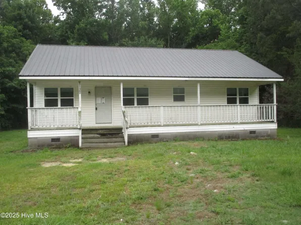 1127 Hickory Crossroads Road, Kenly, NC 27542