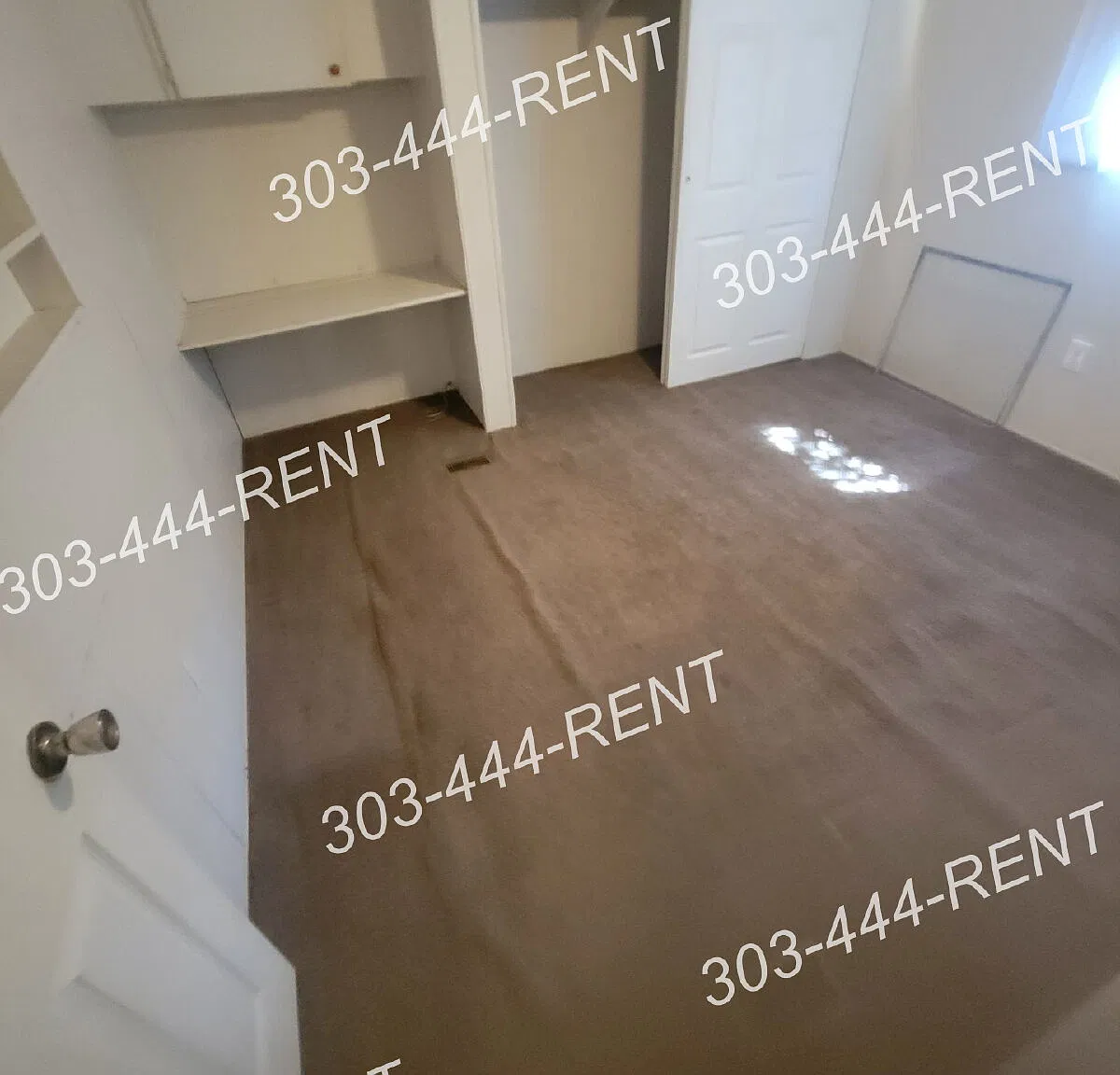 3 bed, 1.0 bath, 1272 sqft, $2,095 — Photo 2