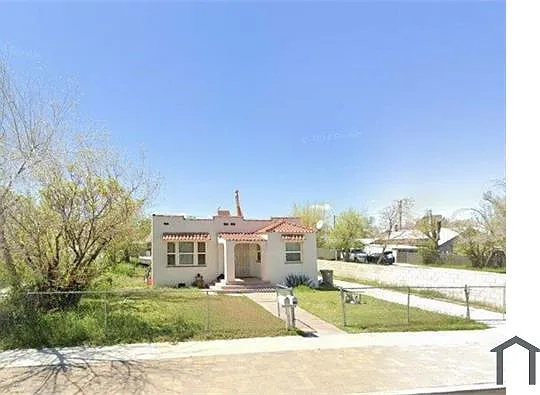 45115 Cedar Ave — Photo 1