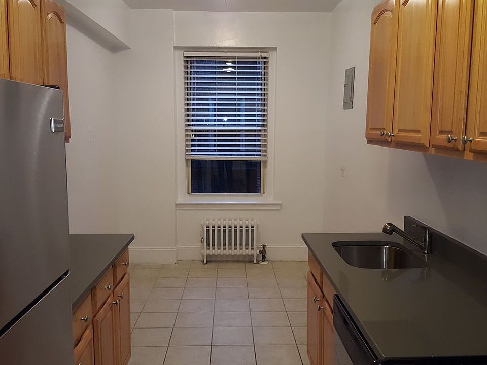 2nd image of 7415 35th Ave APT 6K