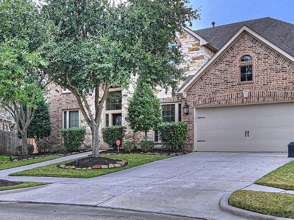 2nd image of 2818 Waterfall Cove Ct