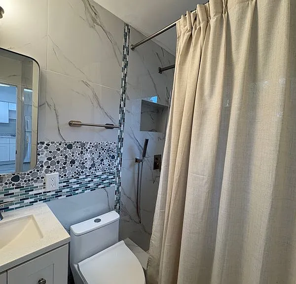 6880 Scott St — Photo 3