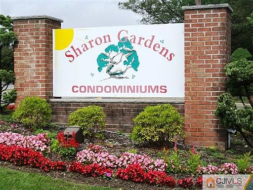1st image of 112 Sharon Garden Ct #112