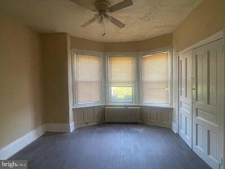 4708 Hazel Ave #2F — Photo 4