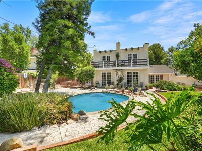 8601 Rudnick Ave, Canoga Park, CA, 91304