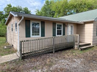 5824 Dearing Rd, Springdale, AR 72762