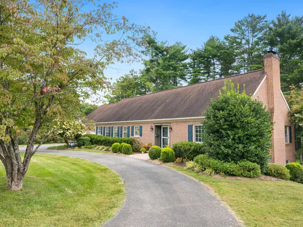 1303 Madison St, Radford, VA 24141