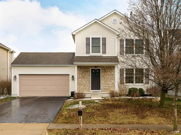 8836 Rock Dove Rd, Lewis Center, OH 43035