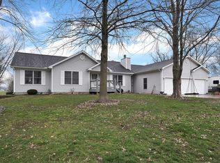 8121 Donna Ln, Edwardsville, IL 62025