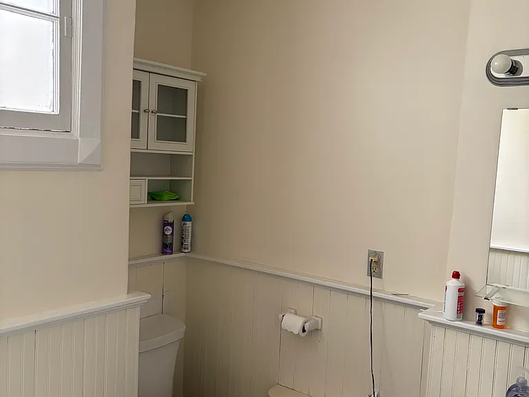 136 Lancaster St — Photo 33