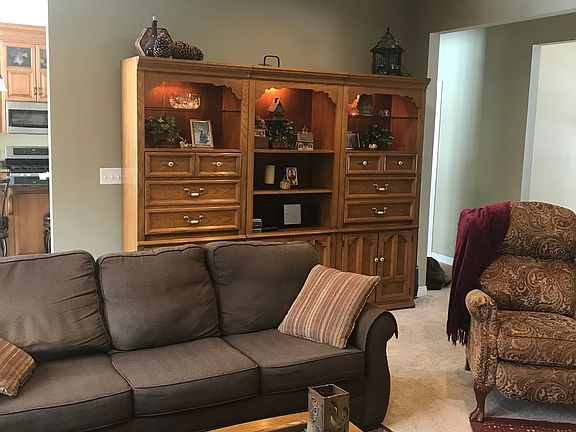 4th image of 4181 W Pond Dr